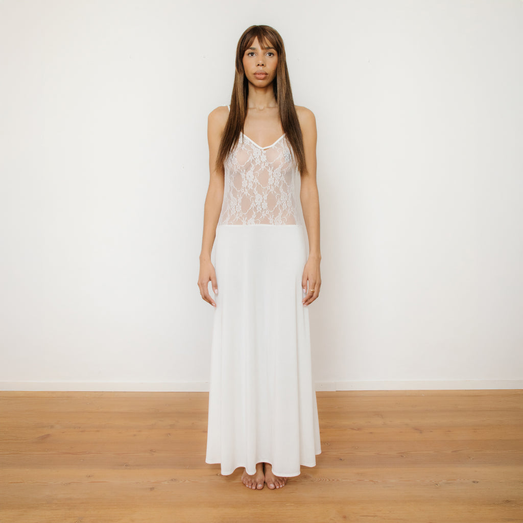 the-last-seat dress white