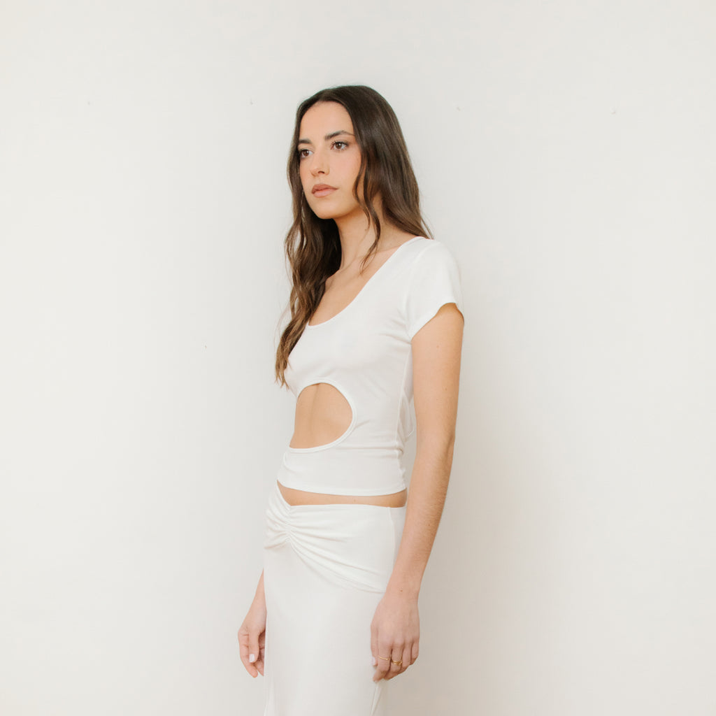 the-body top white